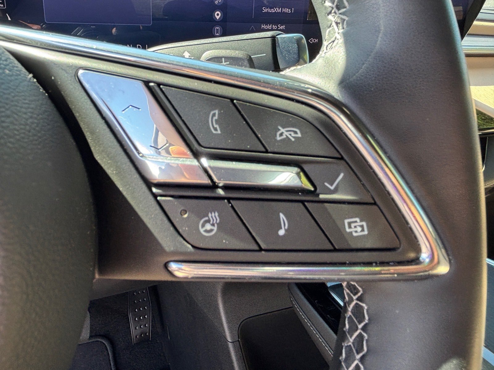 Used 2026 Buick Enclave Preferred w/ Power Package FWD image 23