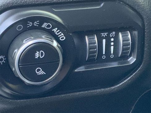 Used 2020 Jeep Gladiator Rubicon w/ Dual Top Group image 18