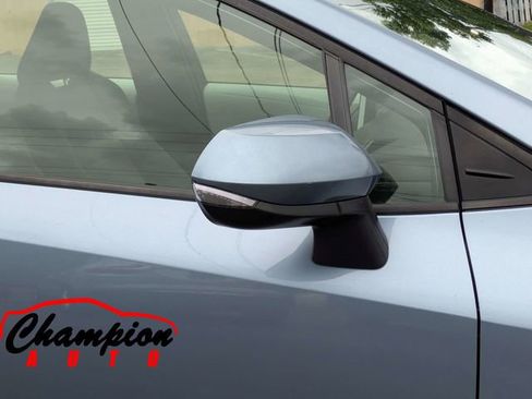 Used 2021 Toyota Corolla SE FWD image 14