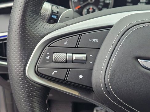 Used 2025 Genesis GV70 3.5T Sport w/ Sport Advanced Package image 36