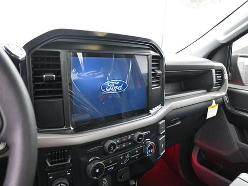 New 2025 Ford F150 XL w/ Equipment Group 103A High image 19