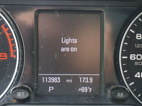 Used 2012 Audi Q5 3.2 Prestige image 15