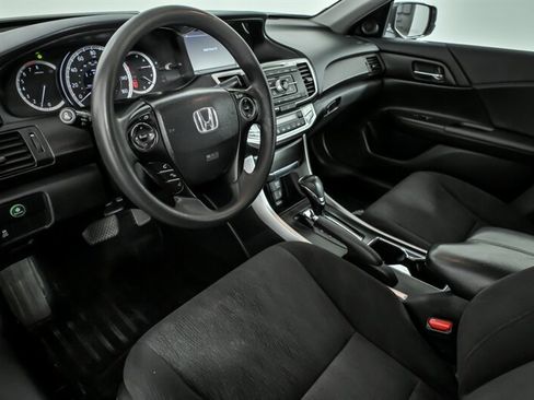 Used 2014 Honda Accord EX image 16