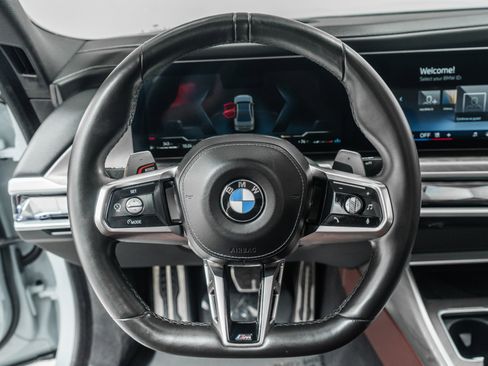 Used 2023 BMW 760i xDrive AWD/4WD image 15