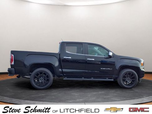 Certified 2022 GMC Canyon Denali w/ Denali Black Edition Package AWD/4WD image 25