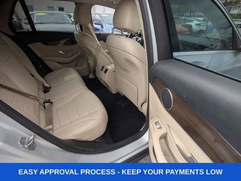 Used 2016 Mercedes-Benz GLC 300 image 15