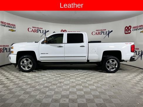Used 2016 Chevrolet Silverado 2500 LT w/ Custom Sport Edition image 4