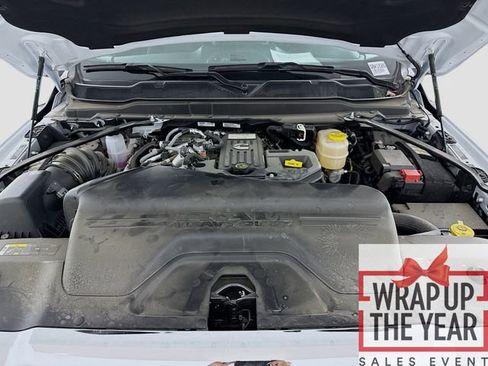 Used 2025 RAM 2500 Laramie image 30