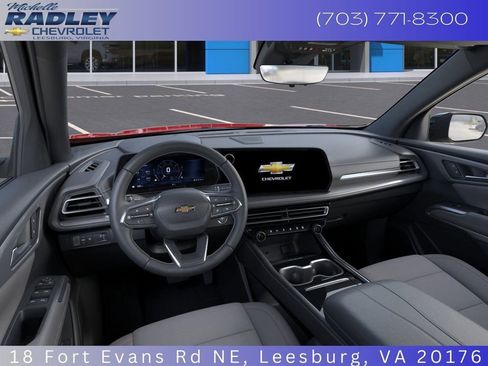 New 2026 Chevrolet Traverse LT w/ Driver Confidence Package image 17