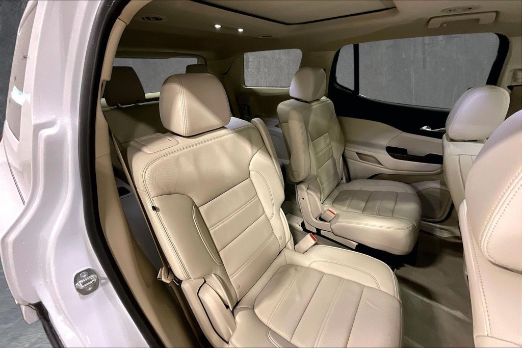 Used 2023 GMC Acadia Denali AWD/4WD image 26