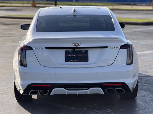 Used 2026 Cadillac CT5 V RWD image 9