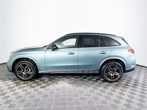 Certified 2025 Mercedes-Benz GLC 300 4MATIC image 3