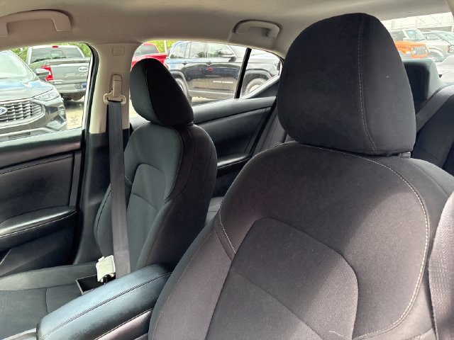 Used 2024 Nissan Sentra S FWD image 9
