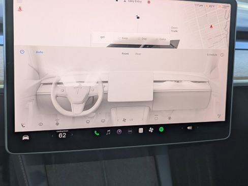 Used 2022 Tesla Model Y Performance image 24