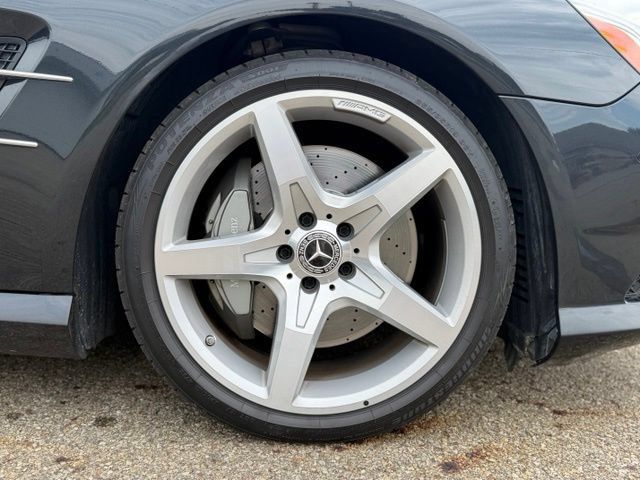 Used 2013 Mercedes-Benz SL 550 image 66