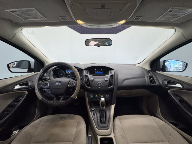 Used 2015 Ford Focus SE FWD image 6