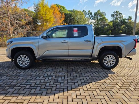 New 2026 Toyota Tacoma SR5 AWD/4WD image 8