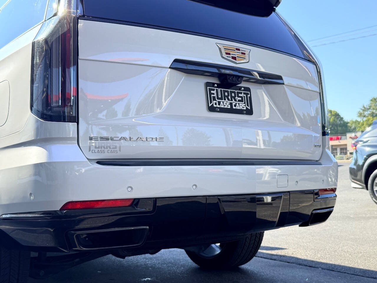 Used 2025 Cadillac Escalade Sport w/ Touring Package AWD/4WD image 8