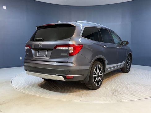 Used 2021 Honda Pilot Touring image 8