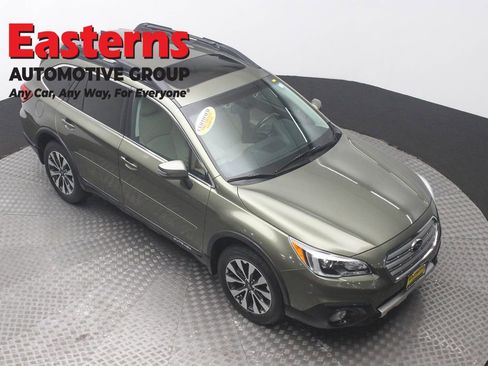 Used 2016 Subaru Outback 3.6R Limited image 3