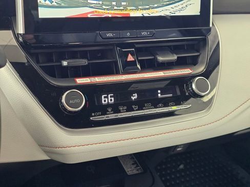 Certified 2025 Toyota Corolla FX image 31