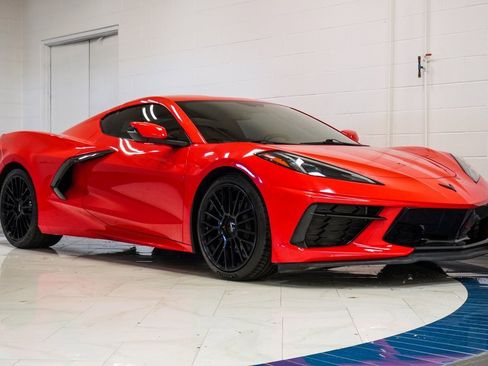 Used 2023 Chevrolet Corvette Stingray Coupe w/ 1LT image 5