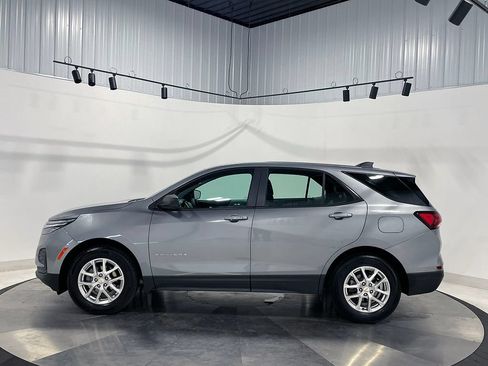 Used 2024 Chevrolet Equinox LS FWD image 15