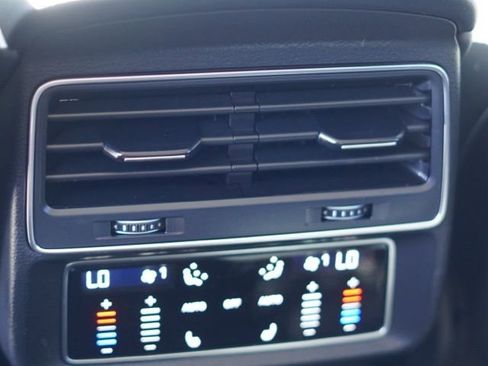 Used 2023 Audi Q7 3.0T Prestige w/ Prestige Package image 37