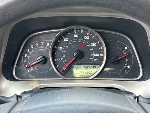 Used 2015 Toyota RAV4 XLE AWD/4WD image 25