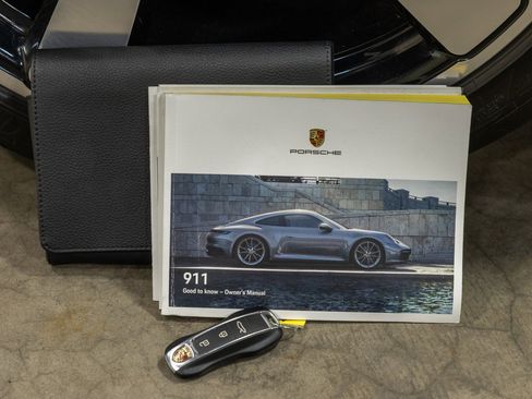 Used 2020 Porsche 911 Carrera RWD image 78