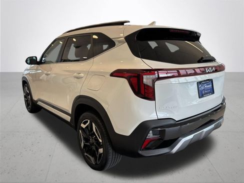 Used 2024 Kia Seltos SX AWD/4WD image 10