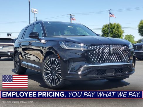 New 2026 Lincoln Aviator Black Label w/ Dynamic Handling Package AWD/4WD image 1