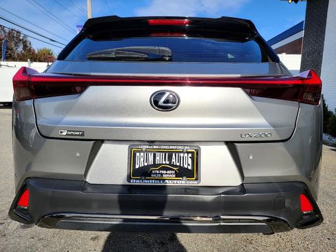 Used 2019 Lexus UX 200 F Sport image 4