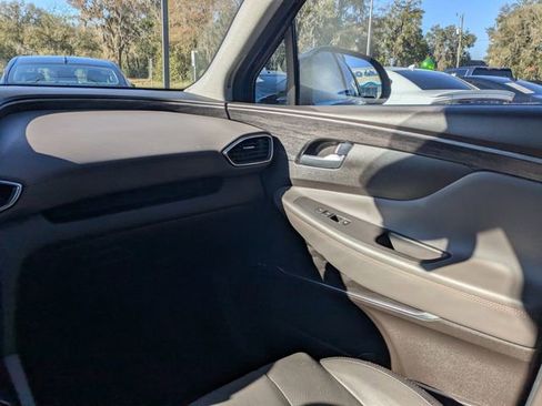 Used 2020 Hyundai Santa Fe Limited image 17