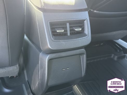 Used 2024 Chevrolet Equinox EV LT w/ LPO, Blackout Package AWD/4WD image 12