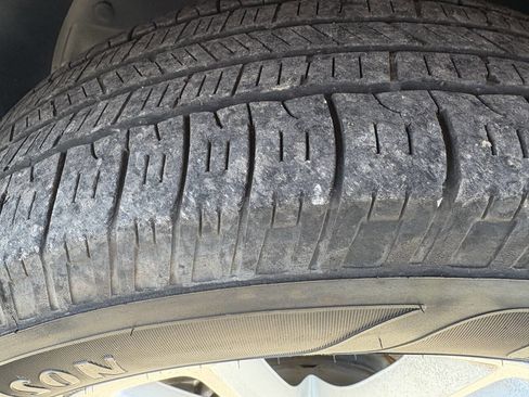 Used 2016 Dodge Grand Caravan SXT image 16