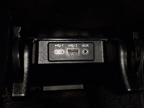 Used 2022 Nissan Maxima SV w/ Floor Mat Group FWD image 24