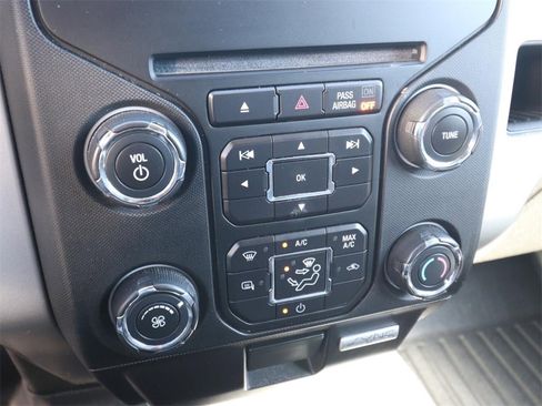 Used 2014 Ford F150 XLT w/ XLT Chrome Package image 18