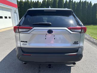 Used 2022 Toyota RAV4 XLE Premium AWD/4WD video 4