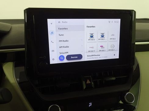 Used 2023 Toyota Corolla LE image 24