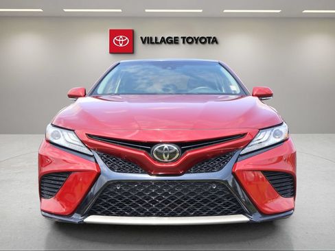 Certified 2018 Toyota Camry XSE FWD image 8