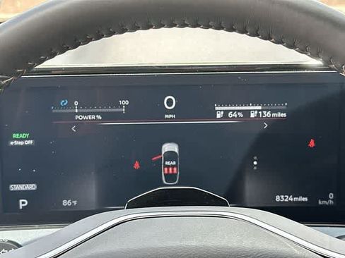 Used 2024 Nissan Ariya AWD image 7