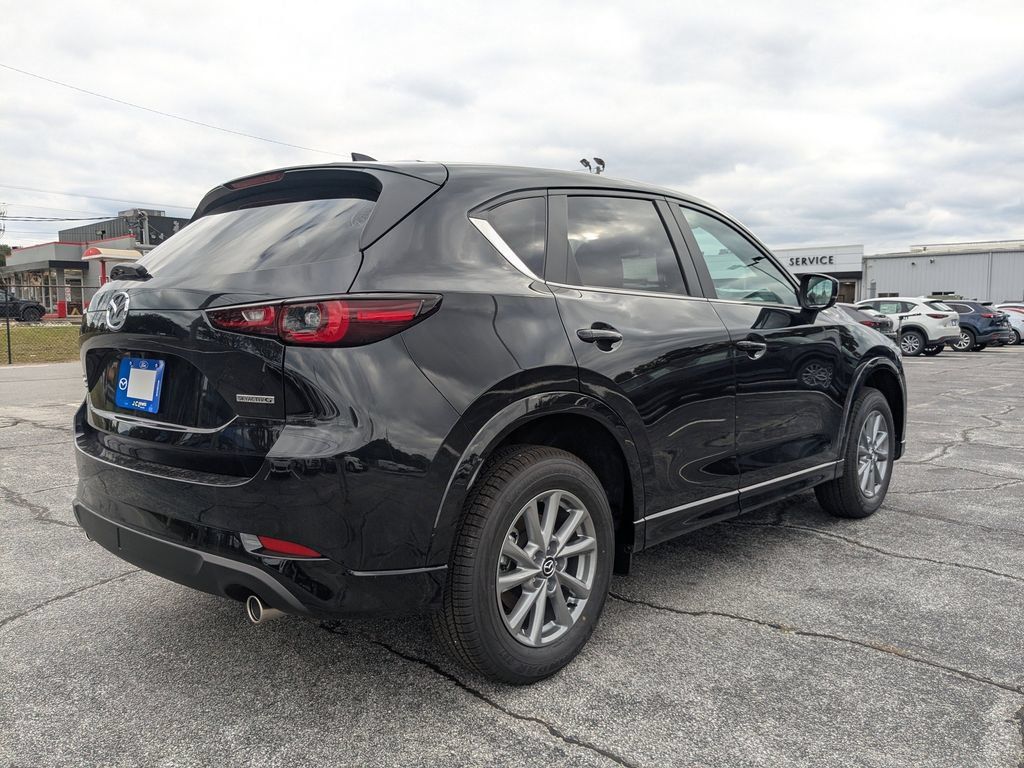 Used 2025 MAZDA CX-5 AWD 2.5 S w/ Preferred Package image 4