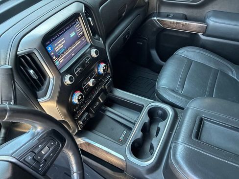 Used 2021 GMC Sierra 1500 Denali w/ Denali Ultimate Package AWD/4WD image 17