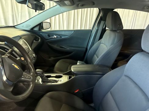 Used 2024 Chevrolet Malibu LT FWD image 22