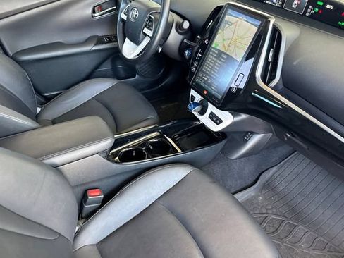 Used 2018 Toyota Prius Prime Advanced FWD image 16