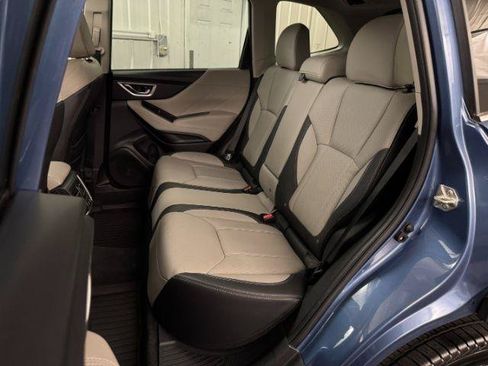 Used 2021 Subaru Forester Limited AWD/4WD image 12