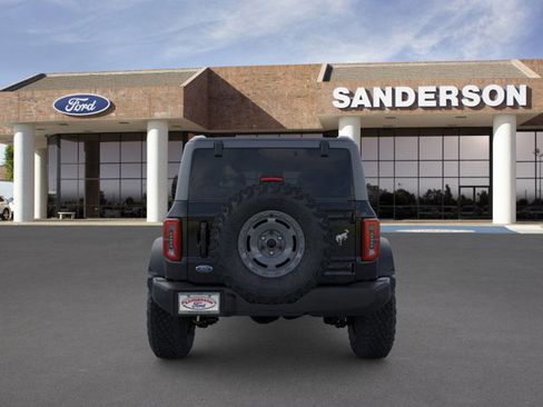 New 2025 Ford Bronco Outer Banks w/ Sasquatch Package image 5