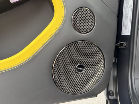 Used 2025 Bentley Continental GT Speed image 74