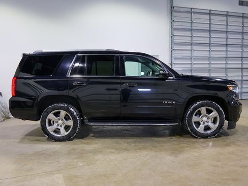 Used 2018 Chevrolet Tahoe Premier image 2